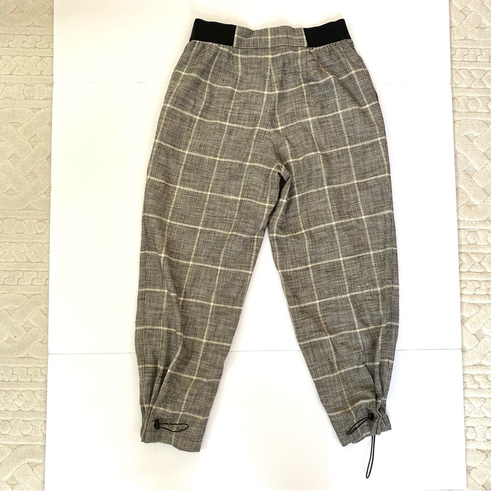 Alice + Olivia Women’s Gray Plaid Stretch Toggle Joggers, size 8, Pockets, EUC